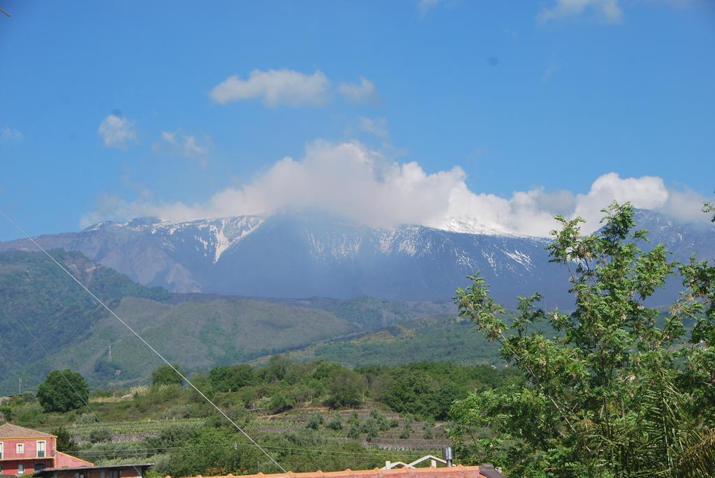 Вилла I Colori Dell'Etna Санта-Венерина Экстерьер фото