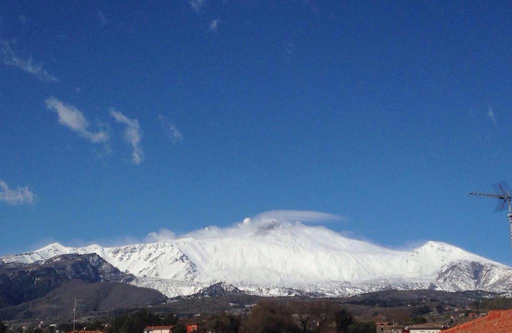 Вилла I Colori Dell'Etna Санта-Венерина Экстерьер фото